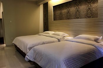 De'Corner Guest House Маланг Екстер'єр фото